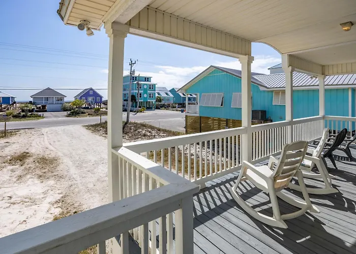 Holiday home Take It Sea Z Dog-friendly Short Walk To Private Deck *