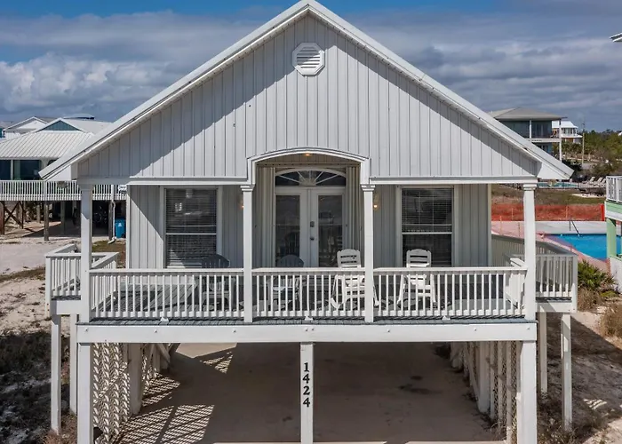 Take It Sea Z Dog-friendly Short Walk To Private Deck Holiday home *