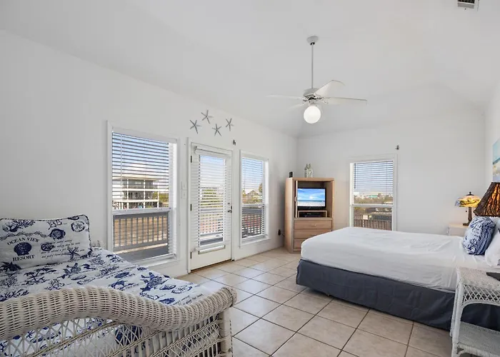 Holiday home Take It Sea Z Dog-friendly Short Walk To Private Deck *